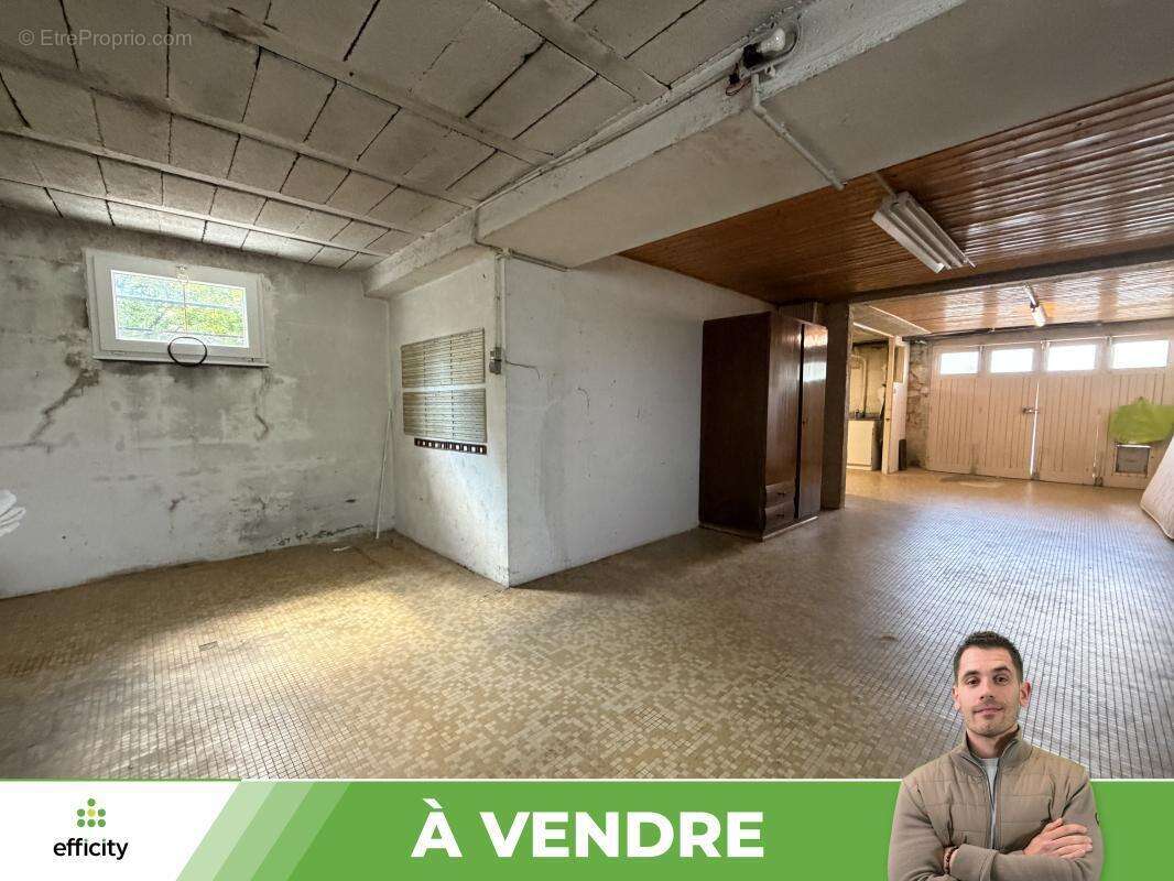 Maison 72 m² à Migne-Auxances  - photo 12