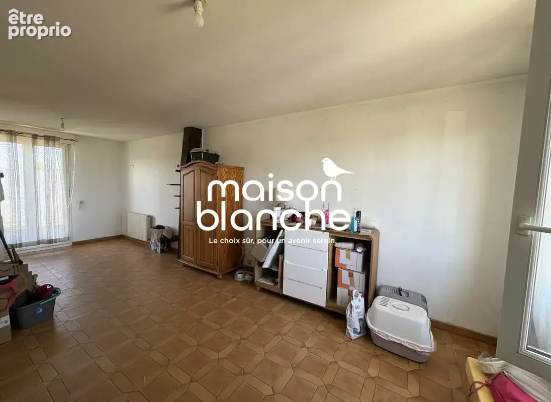 Maison 4 pièces 71 m² à vendre à Les Eglisottes-Et-Chalaures (33230) - photo 2