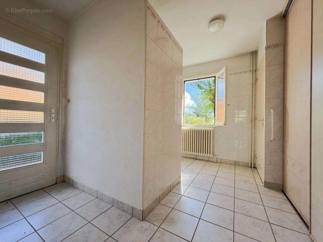 Maison à POLLIONNAY