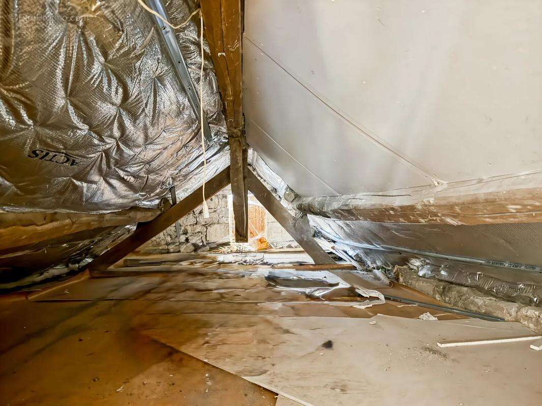 Appartement à CHARS