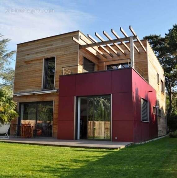 Terrain à VARANGEVILLE