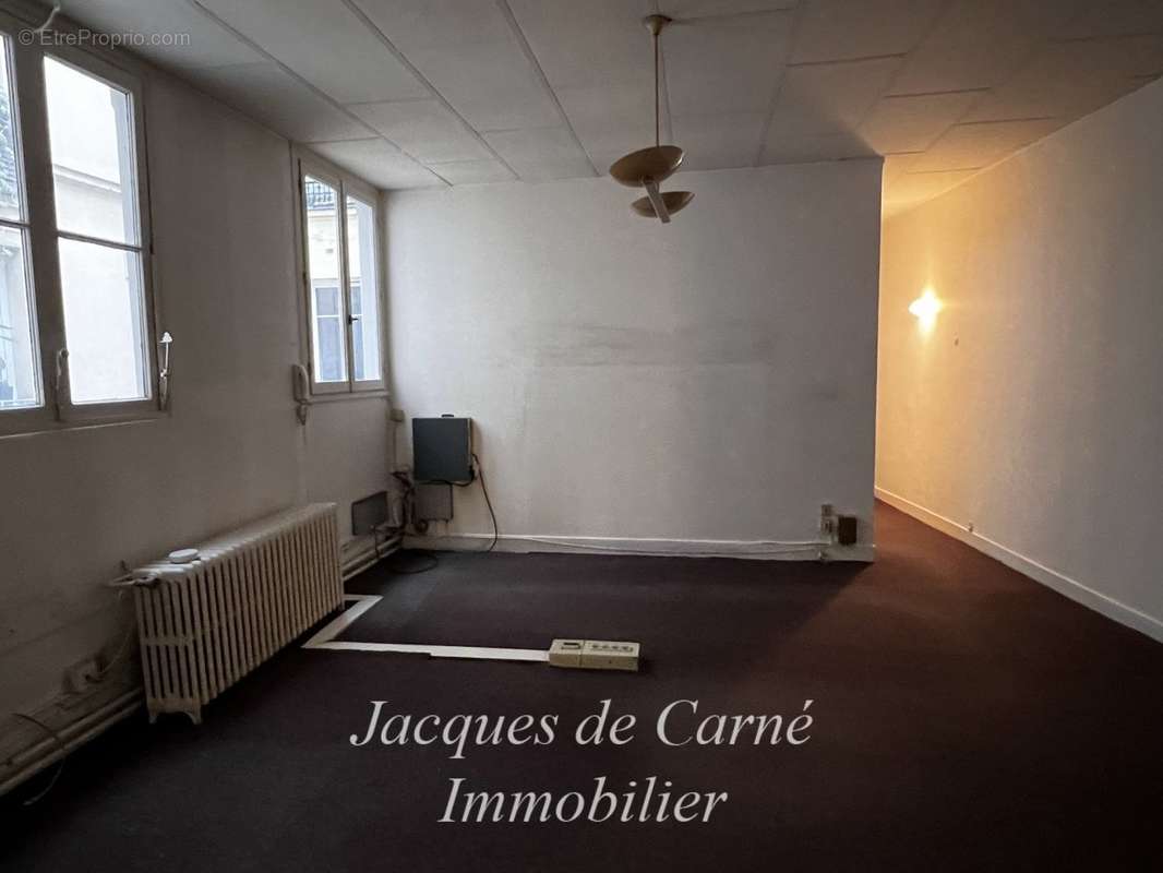 Commerce à PARIS-5E