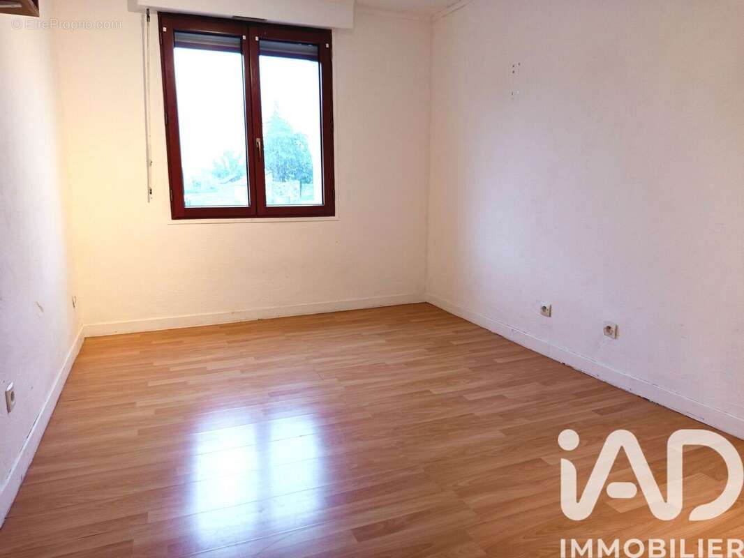 Maison 111 m² à Miniac-Sous-Becherel  - photo 7