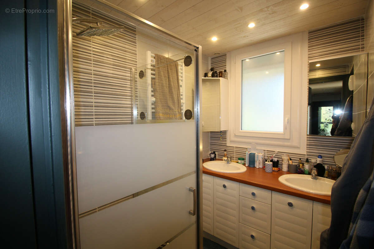 Maison à PUY-L'EVEQUE