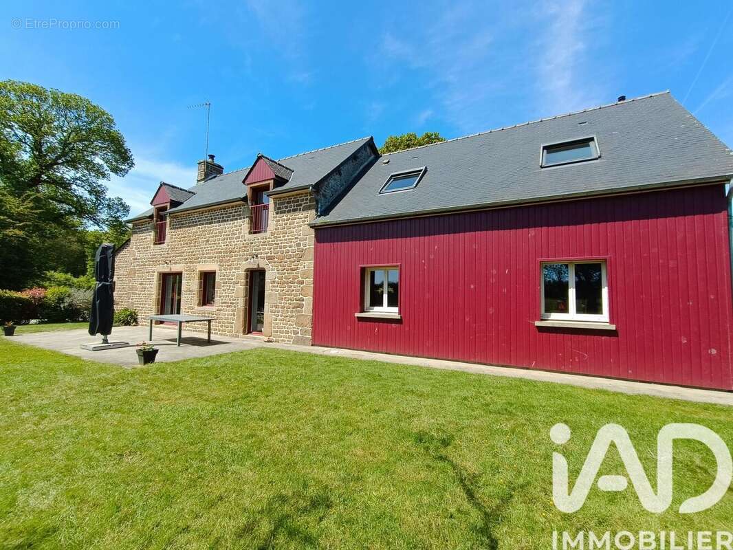 Photo 5 - Maison à FOUGERES