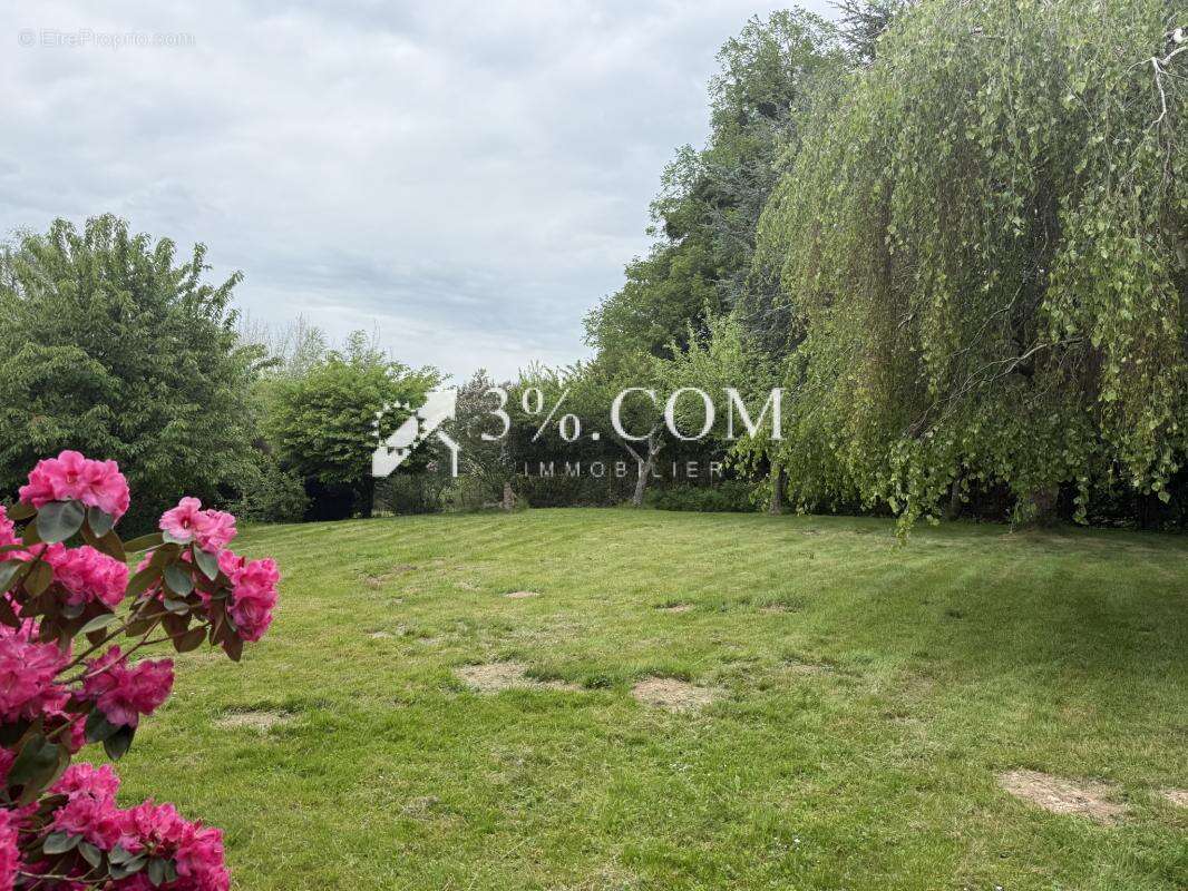 Ferme de village 196 m2 VIMENIL - photo 4