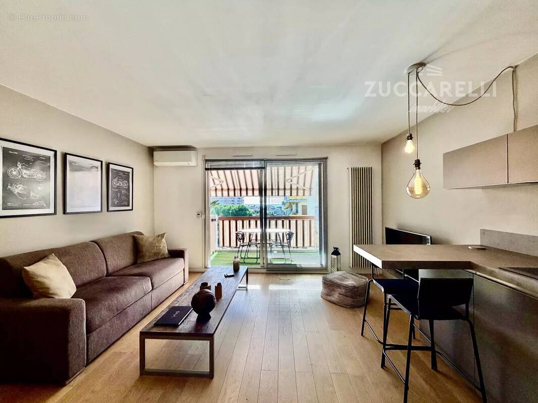 Appartement à CAGNES-SUR-MER