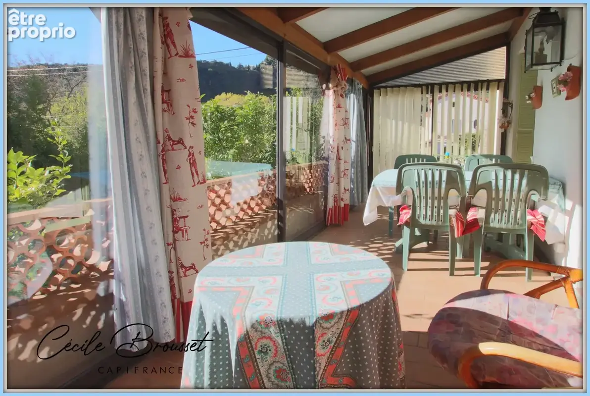 Villa 4 faces pleine de charme et de potentiel à AMELIE LES BAINS PALALDA (66) - photo 4