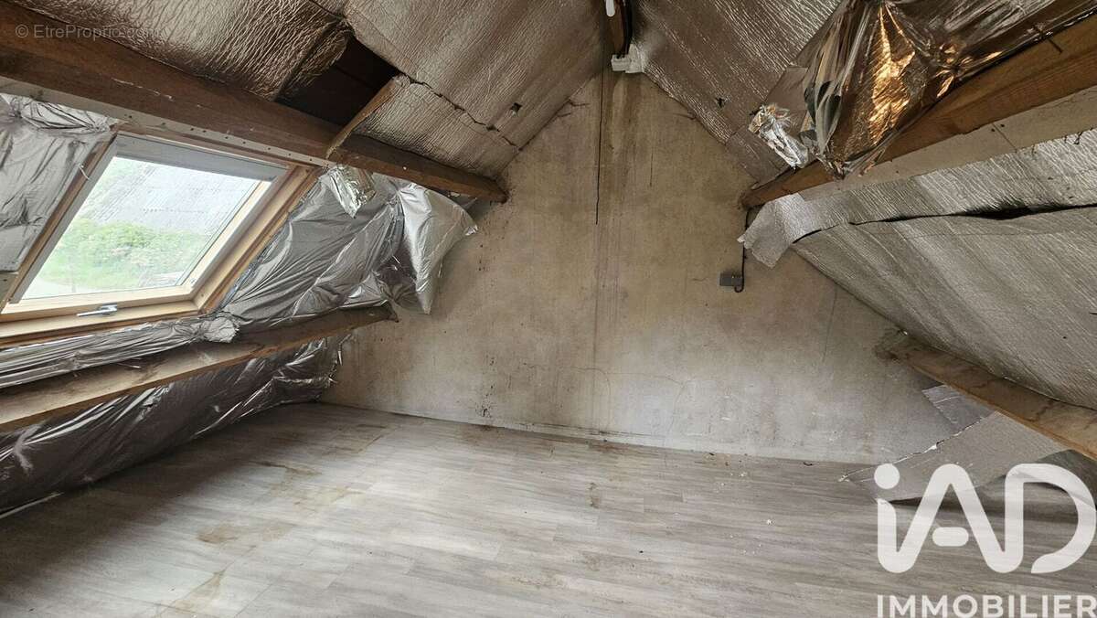 Photo 9 - Maison à GUERLESQUIN