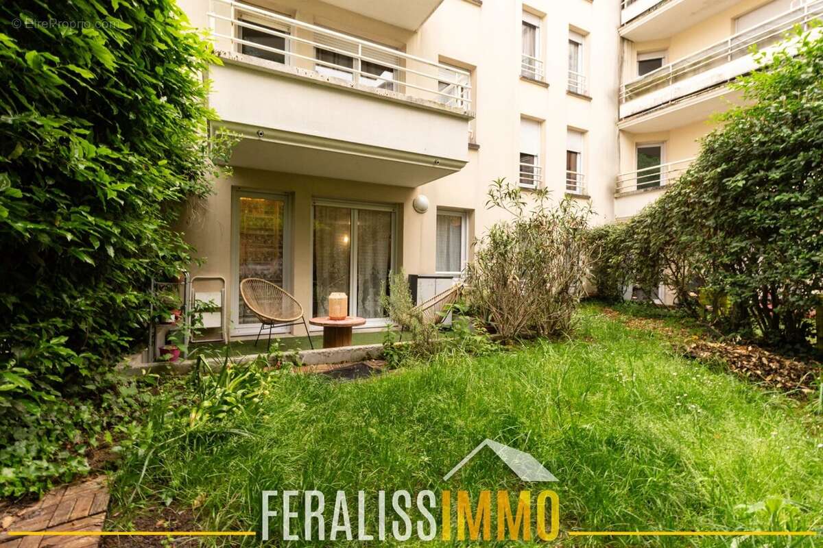 Appartement à COURDIMANCHE