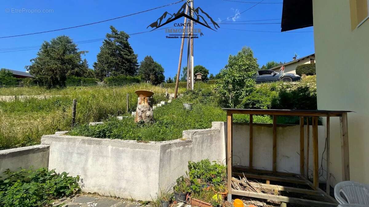 Maison 4 faces avec jardin - QUERIGUT - photo 15