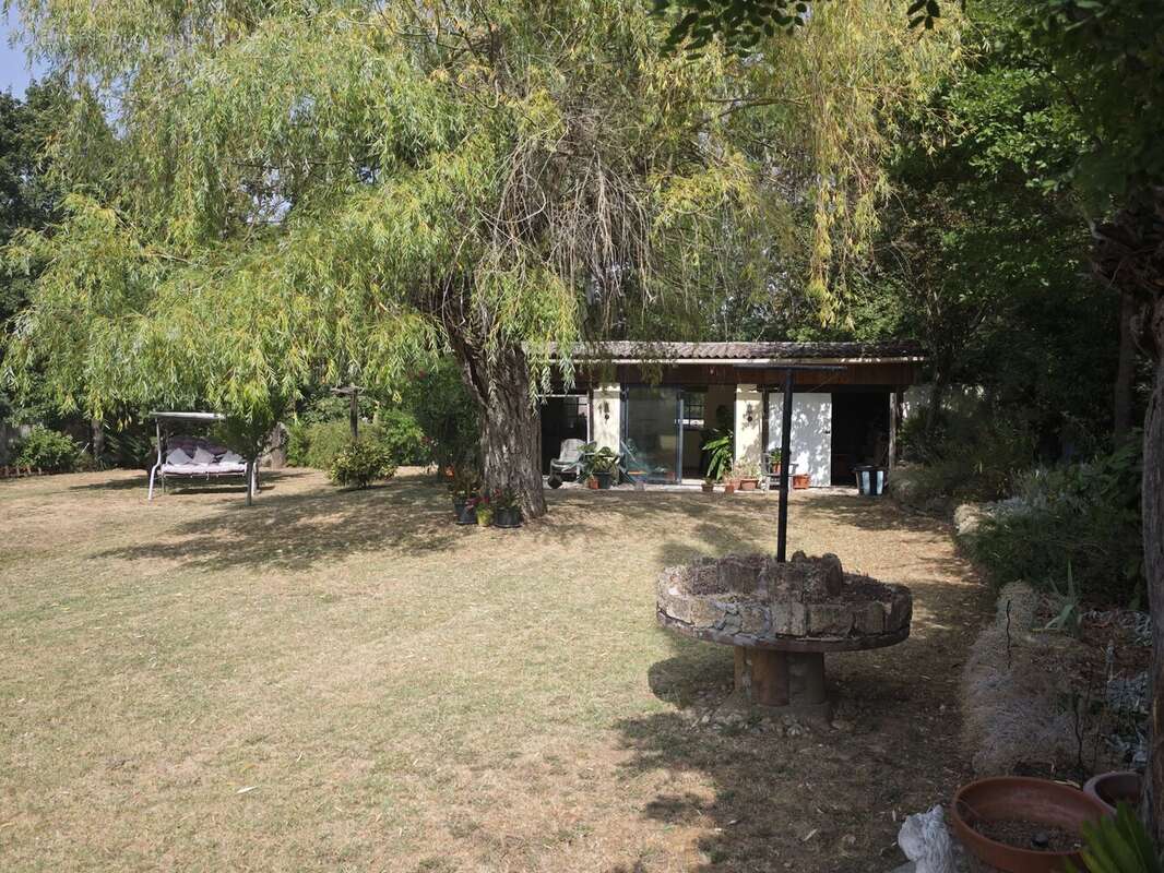 Maison individuelle avec garage et grand jardin - photo 10