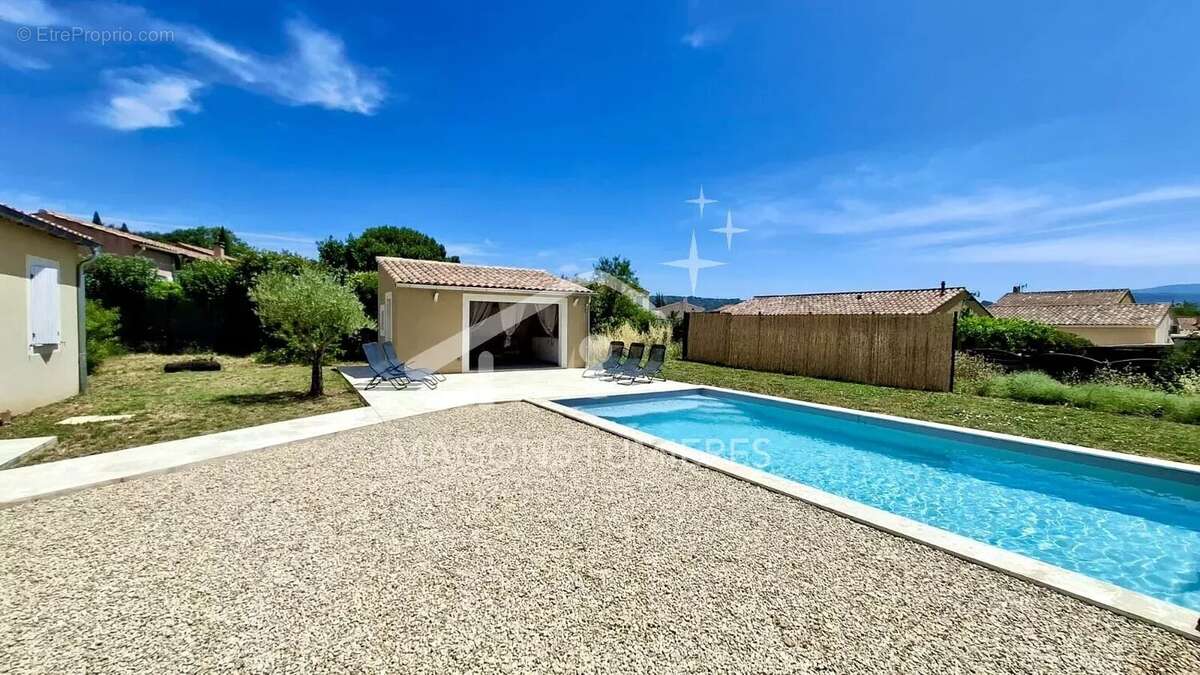 Maison moderne de plain-pied avec jardin, piscine et garage - Gargas - 479 000€ - photo 17