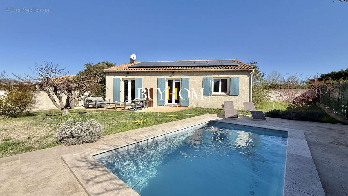 Maison à L'ISLE-SUR-LA-SORGUE