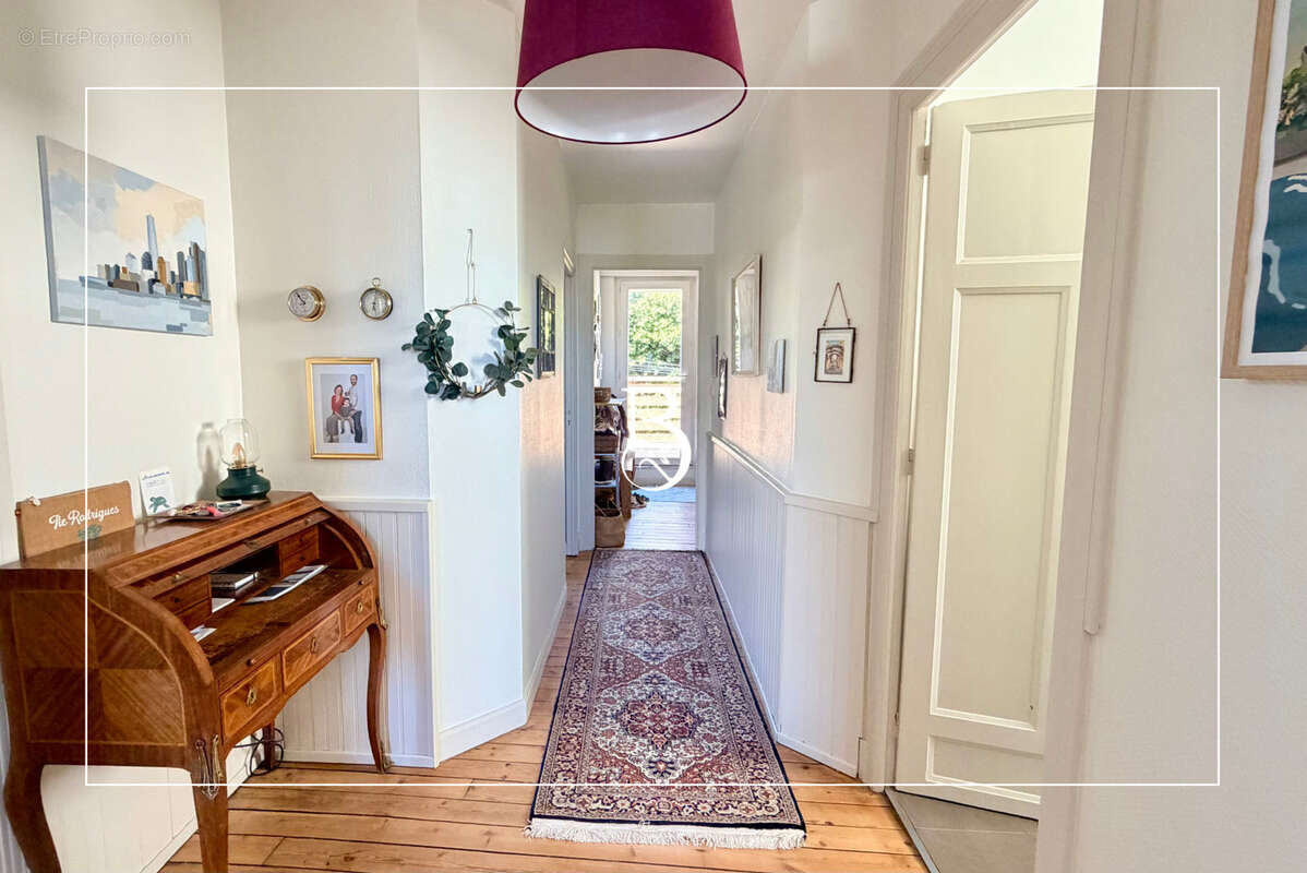 BONNEMAISON présente Le Nid du Capitaine — Triplex 146 m2, l'art de vivre à Kernevel - à 120m de la plage - photo 4