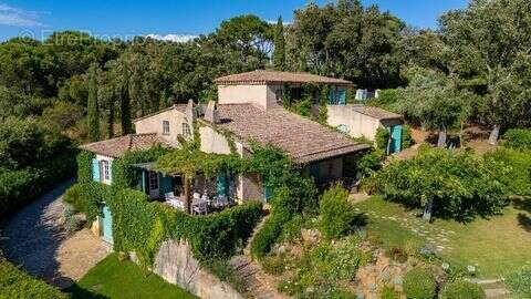 Maison à LA CROIX-VALMER