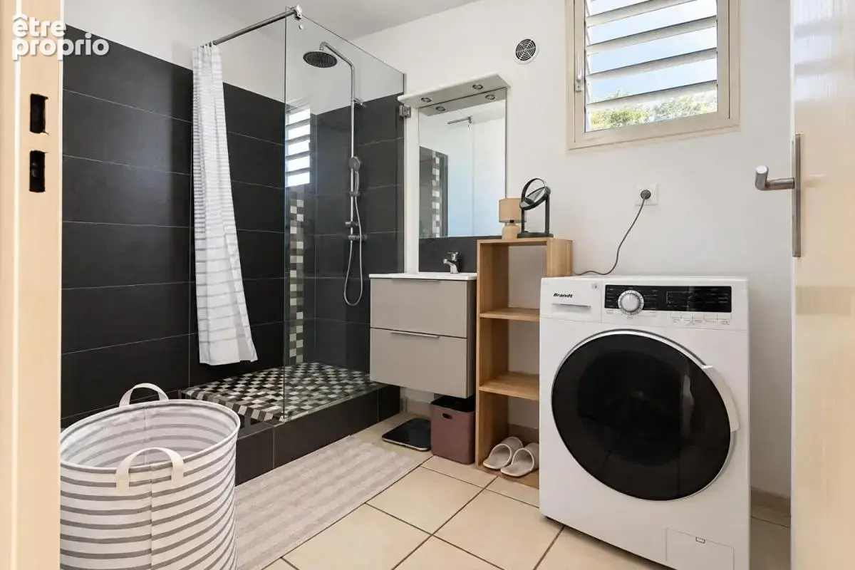 T2 saint denis (a proximite du jardin de l'état) - idéal investisseur - photo 7