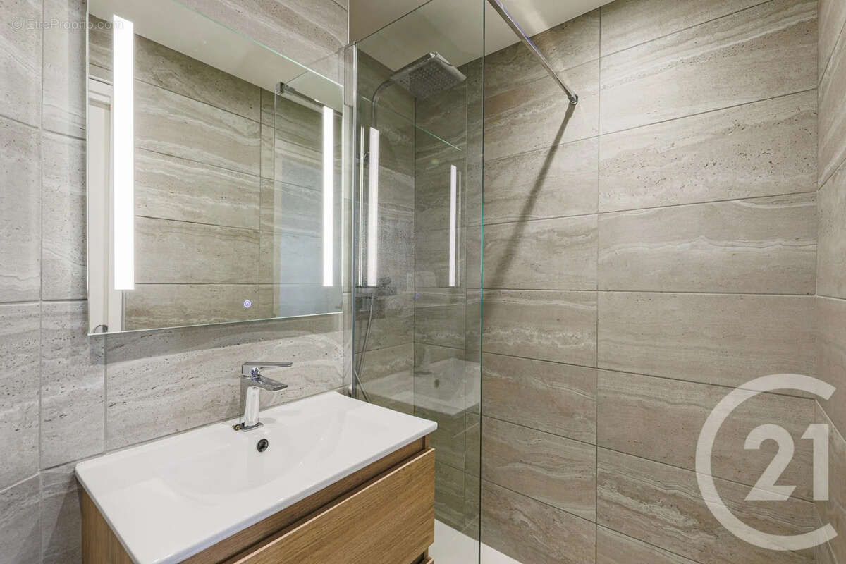 Appartement à ECHIROLLES