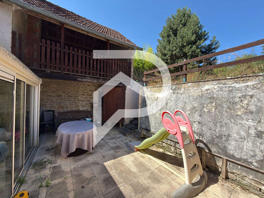 Maison à CHALINDREY