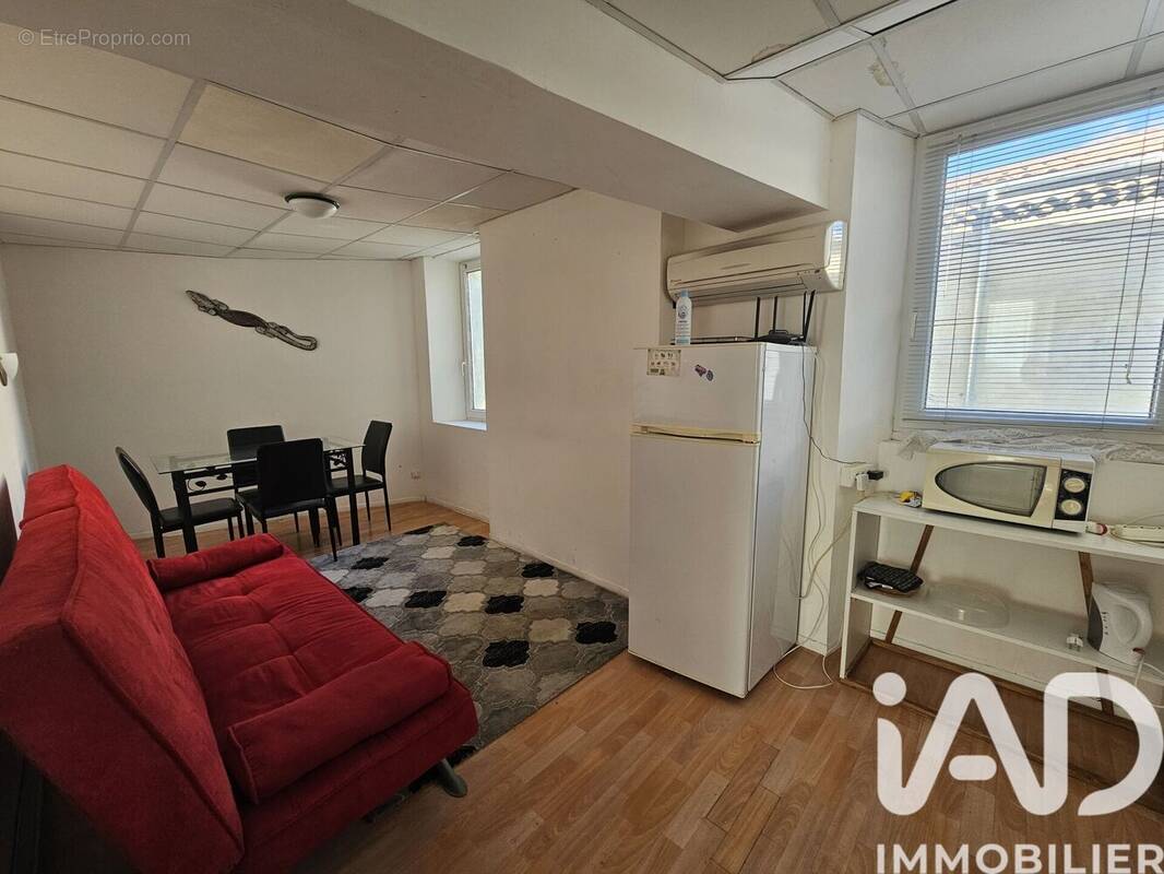 Photo 1 - Appartement à SAINT-CHINIAN