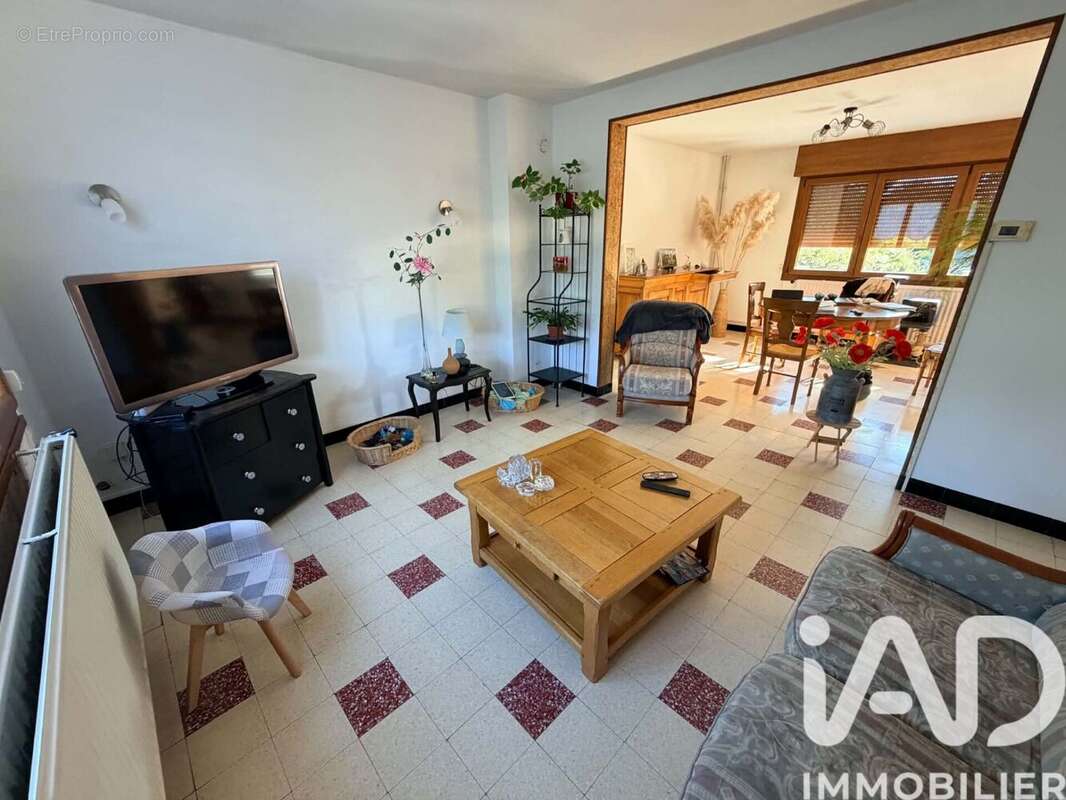 Maison 98 m² à Tilloy-Lez-Cambrai  - photo 8
