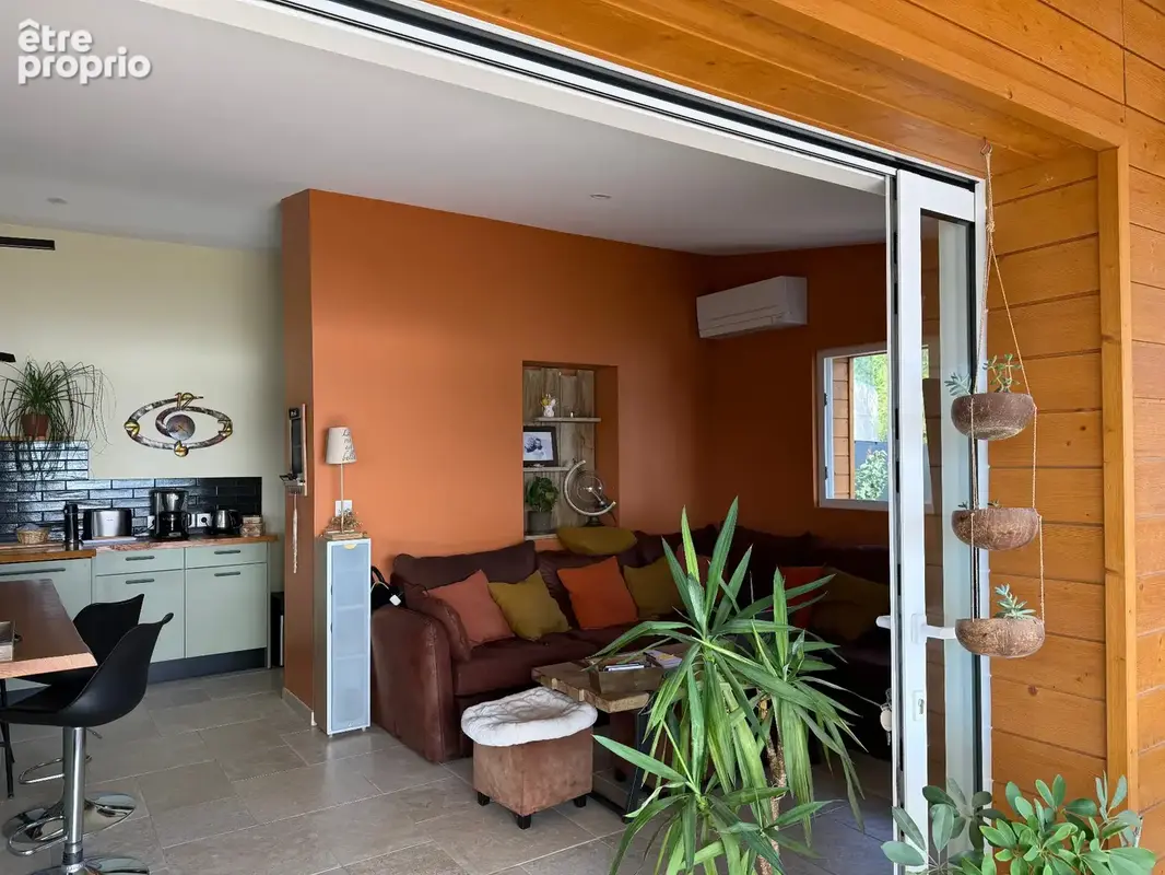 Maison de 61 m2 à vendre 2/3 pièces ISTRES (13) Face étang sans vis à vis avec stationnement et annexe - photo 9