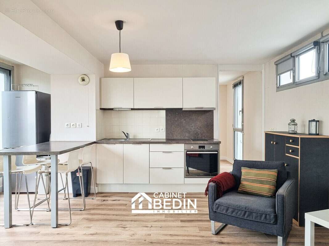 Appartement à BORDEAUX