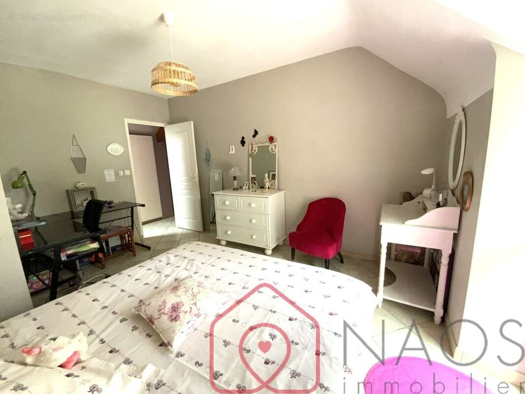 Maison à GRANDCHAMPS-DES-FONTAINES