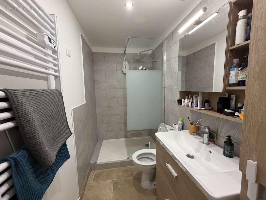 Maison à MEYRARGUES