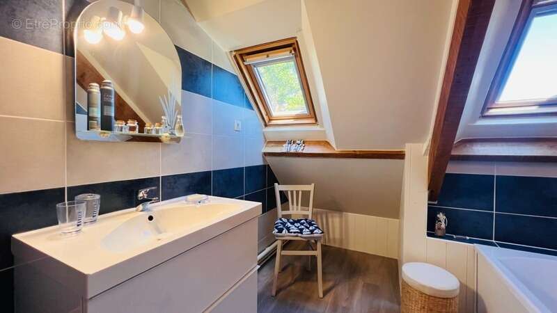 PLOEVEN (29) proche de PLOMODIERN - Maison à vendre de type 5 de 85 m² habitable 100 m² utile - Terrain de 248 m² - Dépendance - photo 18