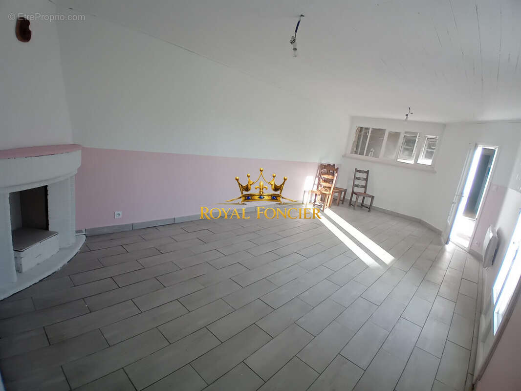 Maison 84 m² à Marcilly-Sur-Vienne  - photo 8