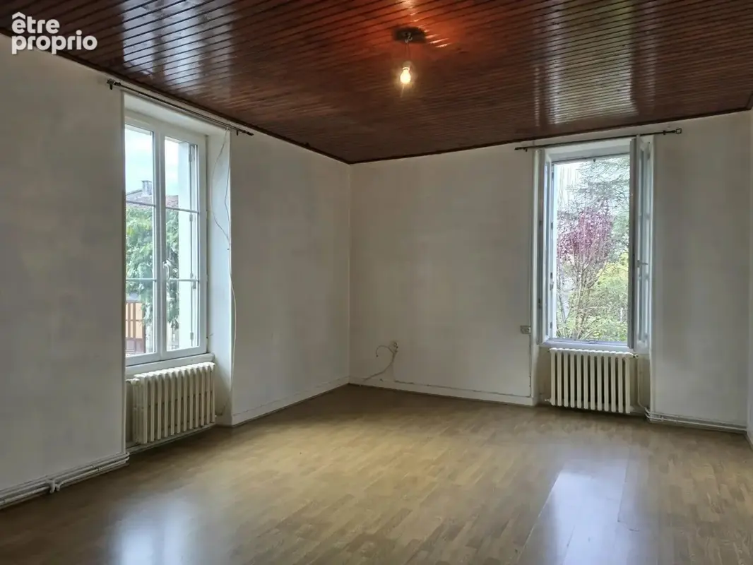 Maison 170 m² à Palluaud  - photo 3