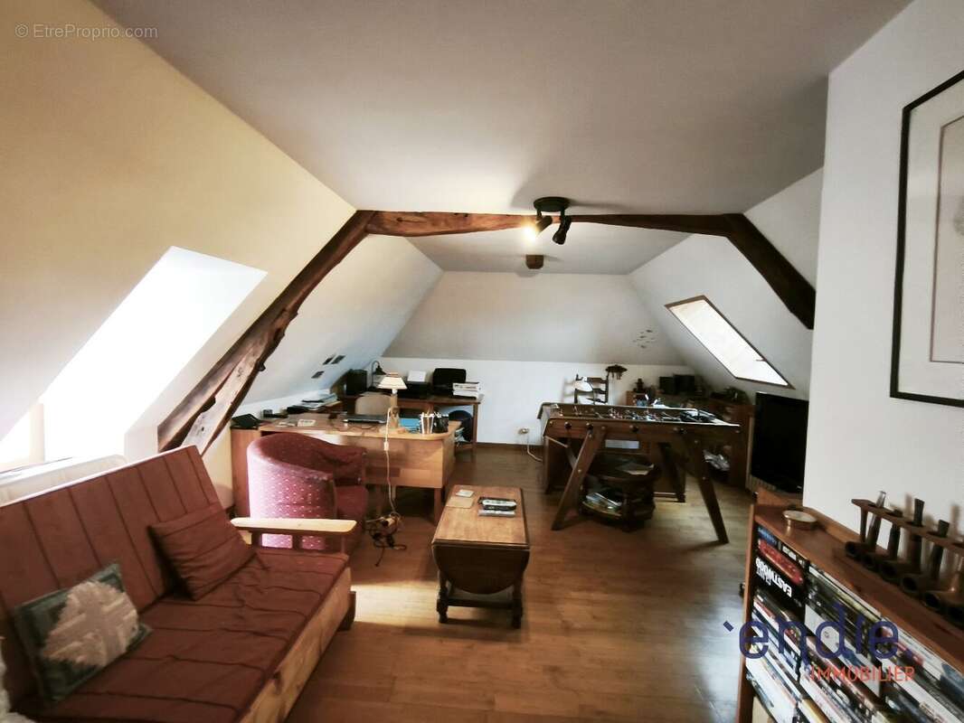 Maison à BEAUVAIS