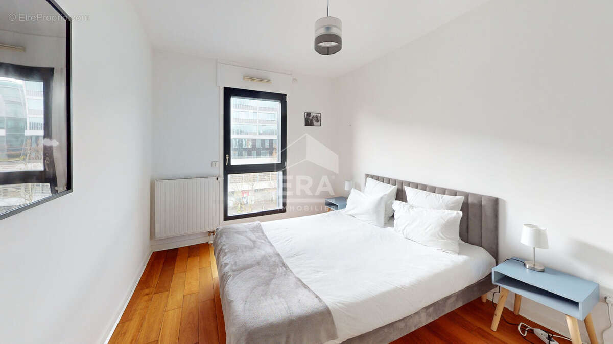 Appartement à PARIS-19E