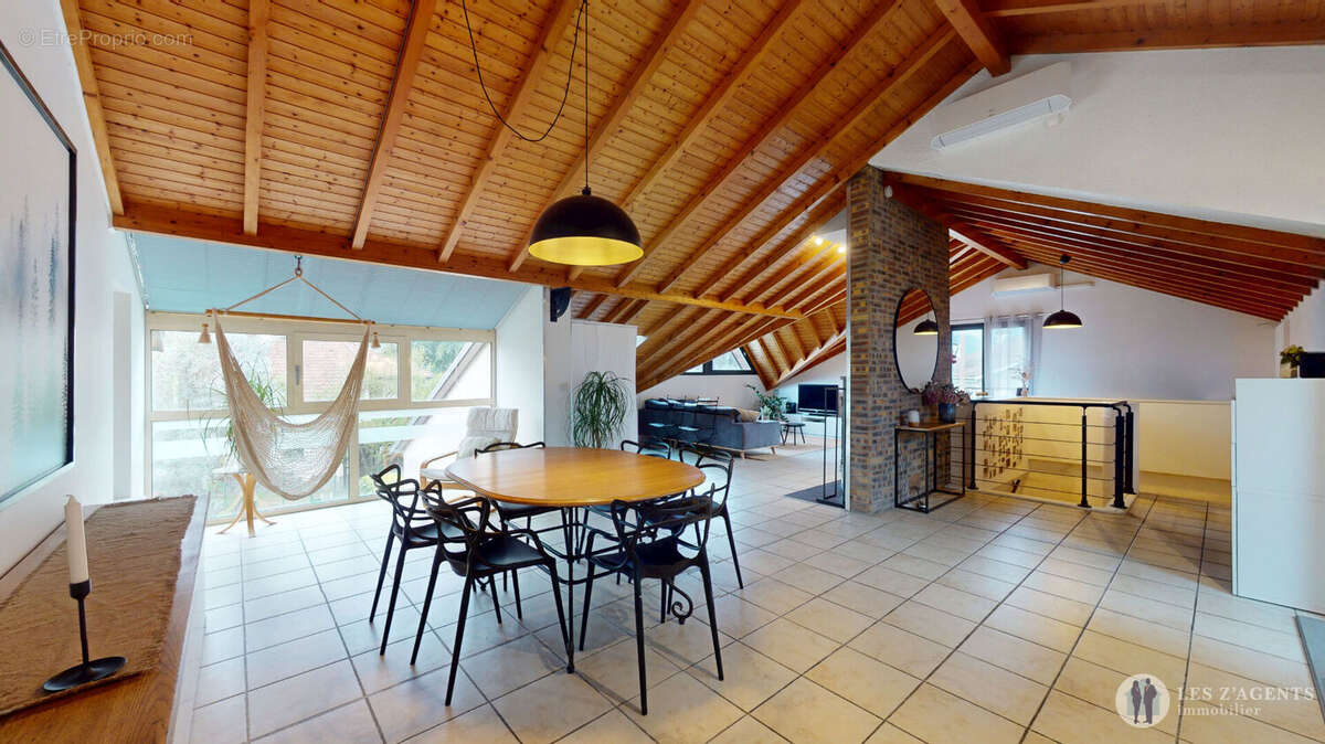 Maison à ECHIROLLES