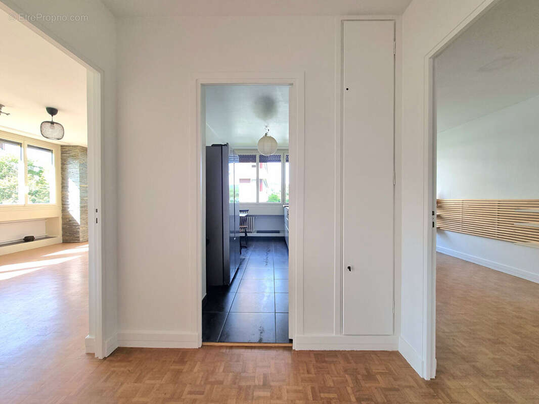 Appartement Fontenay Sous Bois 4 pièce(s) 84 m2 - photo 3