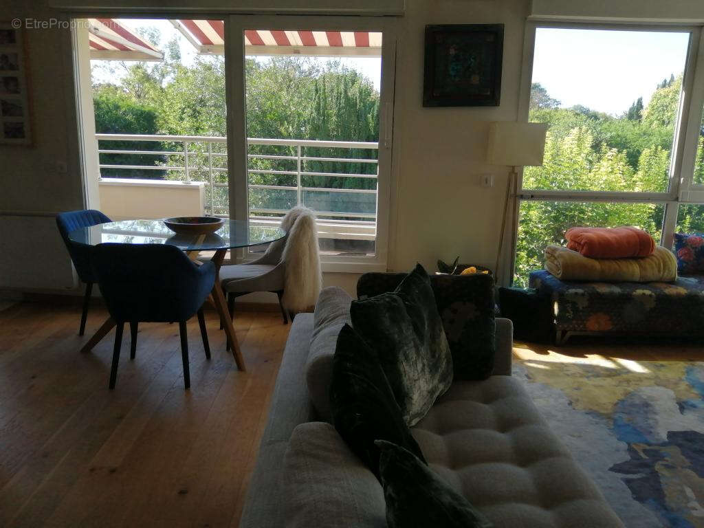 Appartement à  vendre  Reims 5 pièce(s) 124 m2 - photo 4