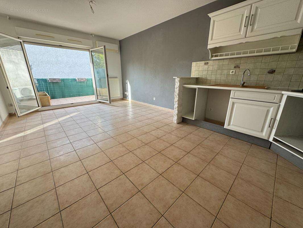 Appartement à MARSEILLE-13E