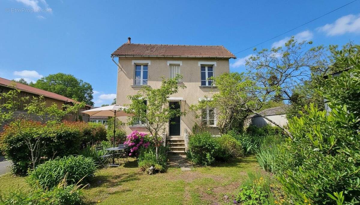 Photo 1 - Maison à MOULISMES