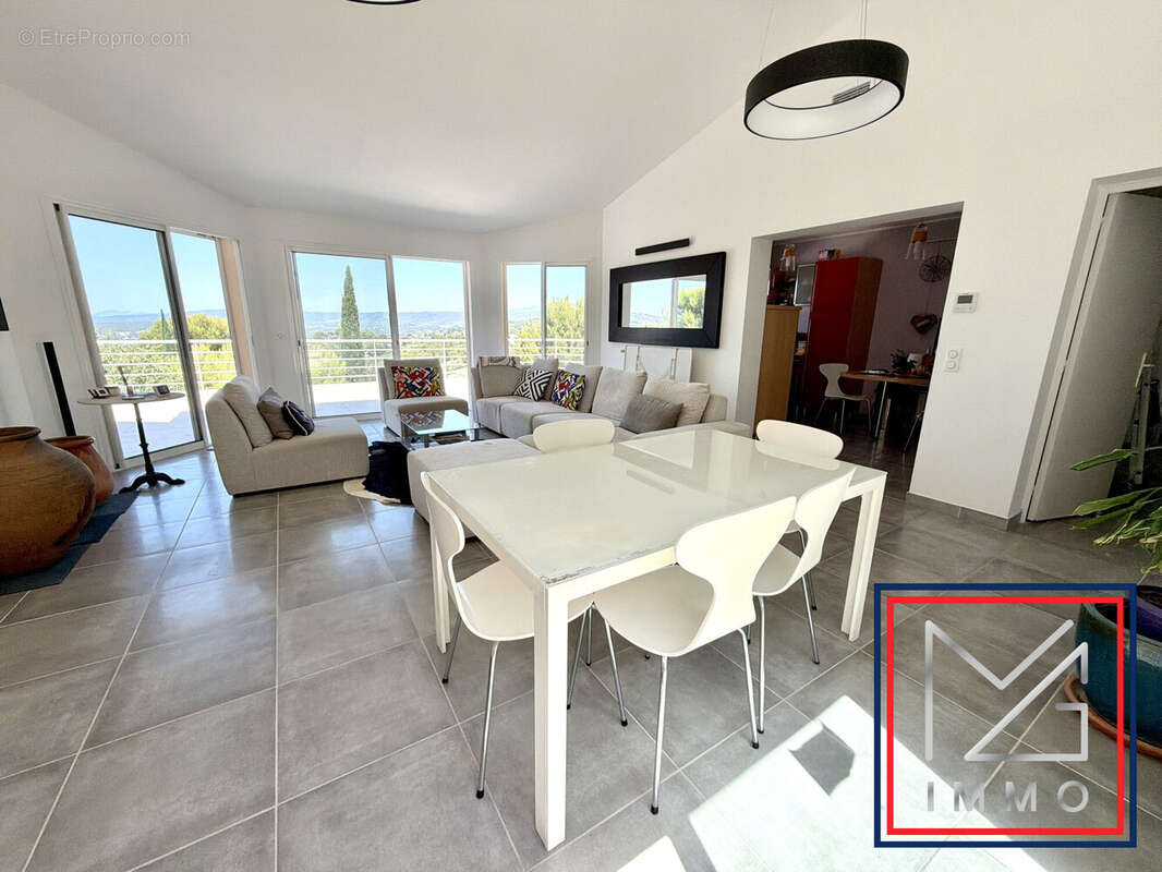 Maison 150 m² à Le Beausset  - photo 5