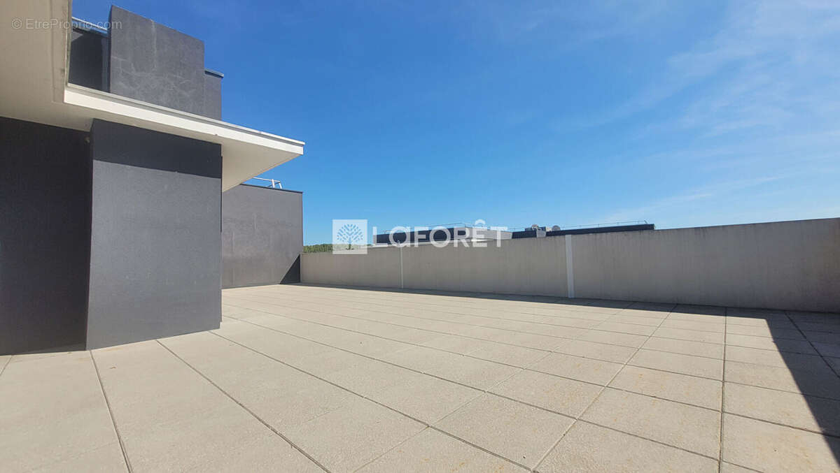 Appartement à CASTELNAU-LE-LEZ