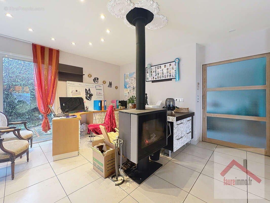 Maison à PERPEZAC-LE-NOIR