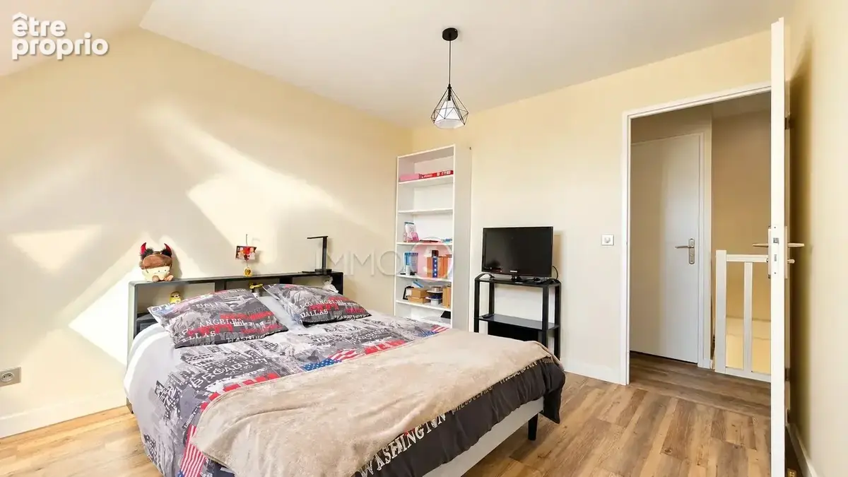 Appartement 5 pièces 98 m² à vendre à Gagny (93220) - photo 13