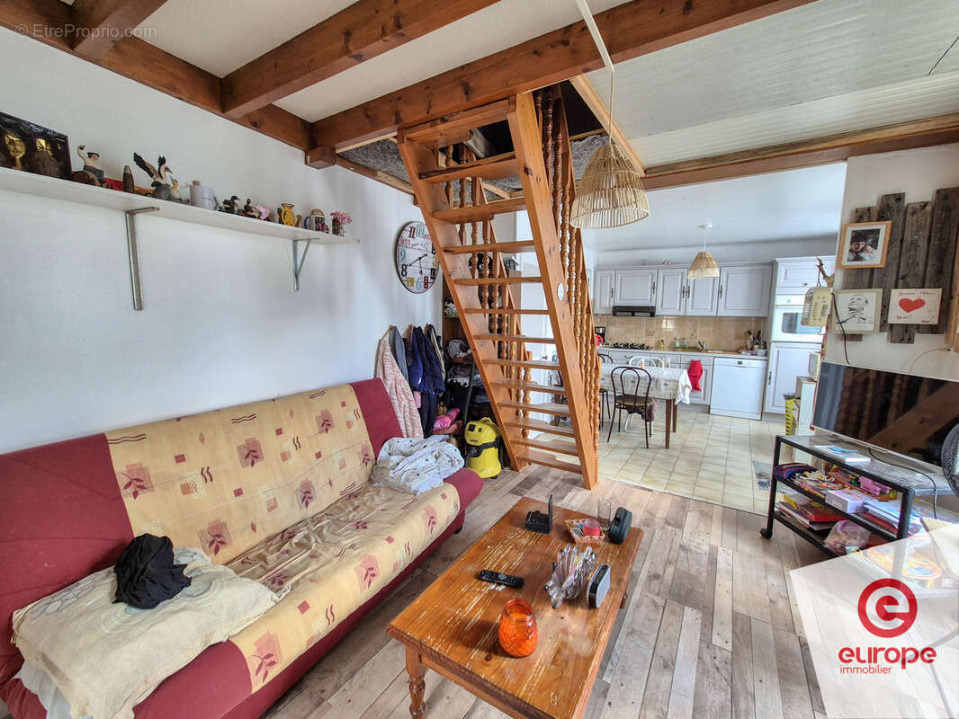Maison 3 pièces 38m2 avec jardin à l'Isle-sur-Serein - photo 5