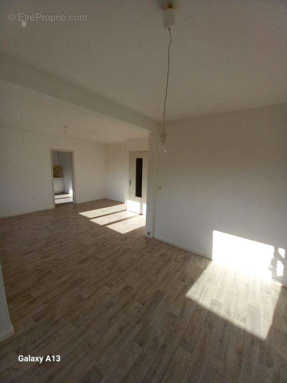 Appartement 78 m² à L'isle-Sur-Le-Doubs  - photo 2