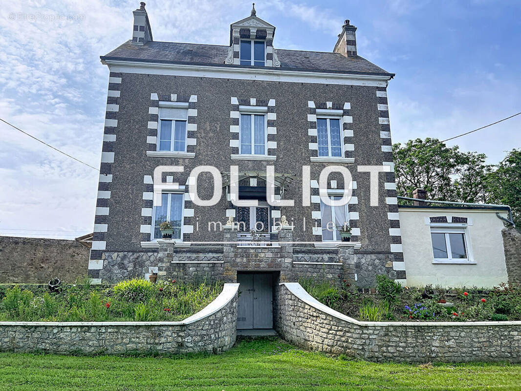 Maison à ISIGNY-SUR-MER