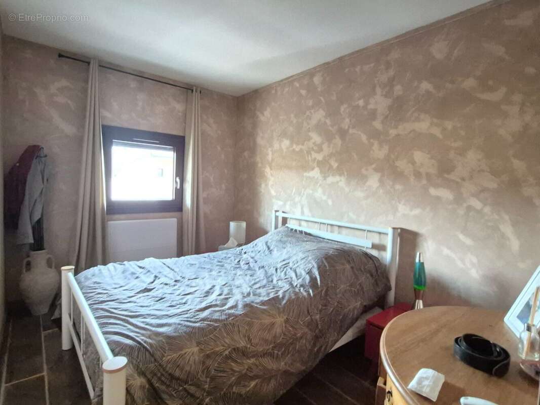 Appartement à AMBILLY