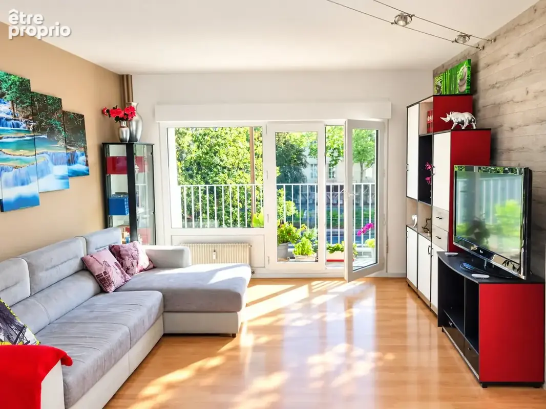 Appartement 89 m² – Résidence entièrement rénovée énergétiquement – DPE B/B - photo 2