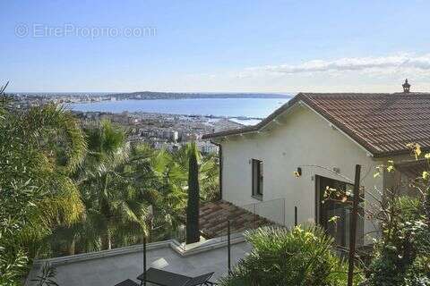 Maison à CANNES