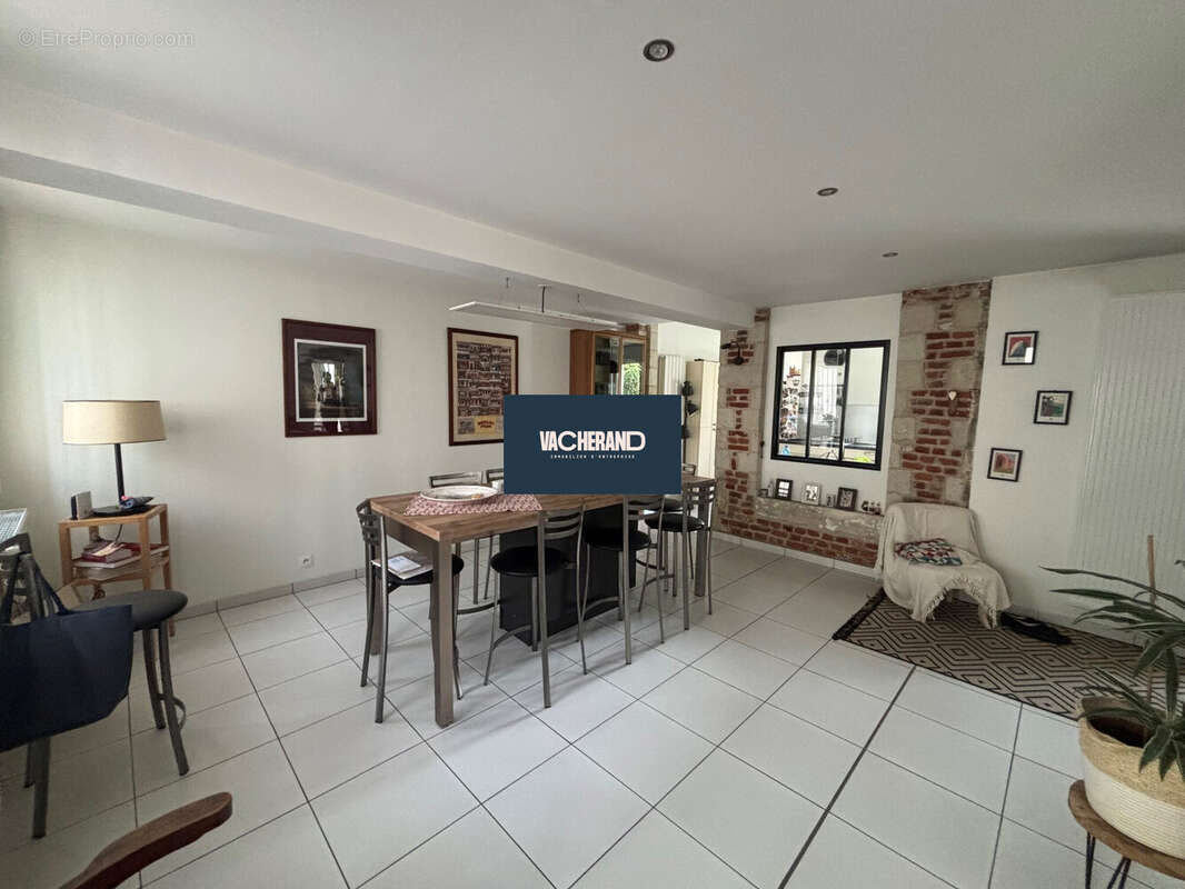 Maison à VALENCIENNES